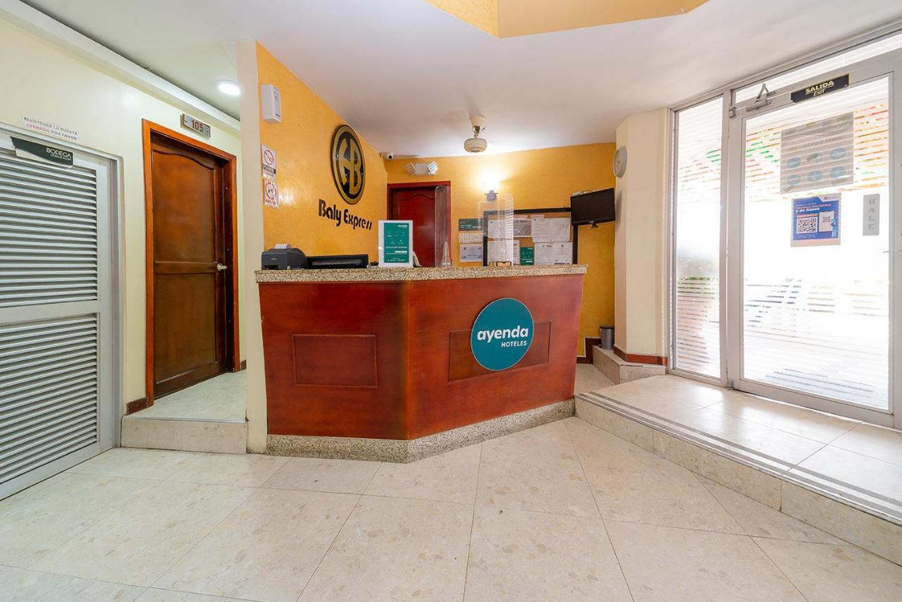 Ayenda Baly Express Hotel Malambo Exterior photo